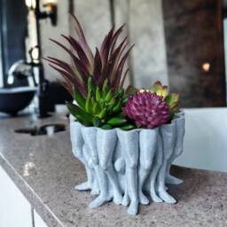3D Printed Polyleg Planter - Abstract Indoor Plant Pot - thumbnail 4
