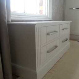 Chest Of Drawers - 2 Over Fluted Style - thumbnail 3