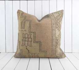Turkish Kilim Pillow Cover - 24x24 Inch Vintage Anatolian Home Decor - thumbnail 1