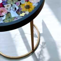 Epoxy Resin Coffee Table With Real Flowers - Round Flower 40 cm Handmade Metal Frame Sunflower Flower - thumbnail 3