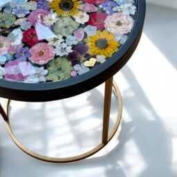 Epoxy Resin Coffee Table With Real Flowers - Round Flower 40 cm Handmade Metal Frame Sunflower Flower - thumbnail 2