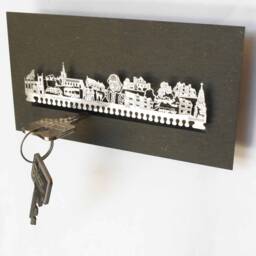 stratford Souvenir Gift Tube - Iconic Skyline Silhouette Design Ideal Shakespeare & Upon Avon Memorabilia