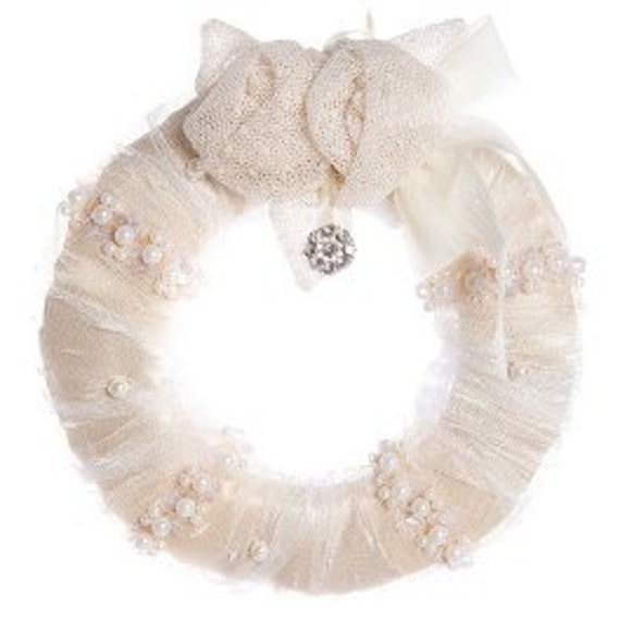 Lace Wreath. Wedding Bridal Christmas Garland. Padded Easter