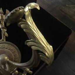 Rare Bold Brass Acanthus Leaf For Candelabra - 1 Pc - thumbnail 3