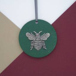 Bumblebee Wooden Disk - Christmas Decoration- Bee Ornament Tree Decor Keeper Gift Apiarist Honey Farmer - thumbnail 2
