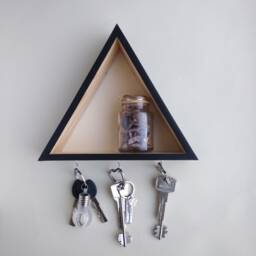 stylish Key Organizer - Handcrafted Geometric Wall Shelf - thumbnail 2