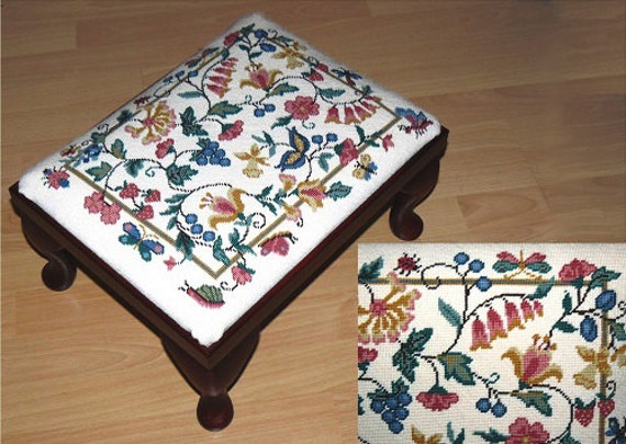 Tp 015 Elizabethan Traditional Tapestry Needlepoint Charted Cushion Or Footstool Kit