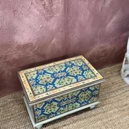 Hand-Painted Mango Wood Storage Box - Floral & Geometric Design - thumbnail 2