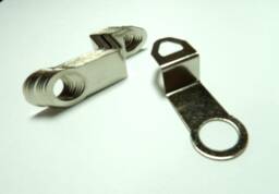 10 Heavy Duty Metal Clock Hangers - Holds Up To 8 lbs - thumbnail 1