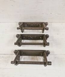 Toilet Roll Holder Cast Antique Iron - Very Elegant, Scroll Design. Wall Mounted Choose From London Gner Or Traditional