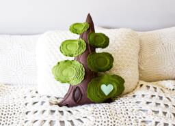 Tree Pillow - Giant Sequoia