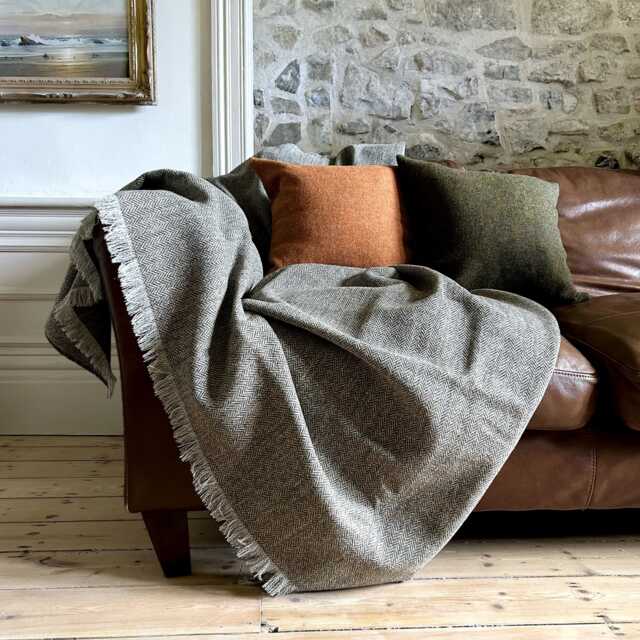 Harris Tweed Lovat Herringbone - Luxury Large Pure Wool Throw Blanket 150x200cm/59x79 - image 1