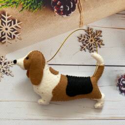 Basset Hound Christmas Ornament - Handmade Felt Dog Memorial Gift Holiday Keepsake For Pet Lovers - thumbnail 2