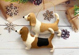 Basset Hound Christmas Ornament - Handmade Felt Dog Memorial Gift Holiday Keepsake For Pet Lovers - thumbnail 1