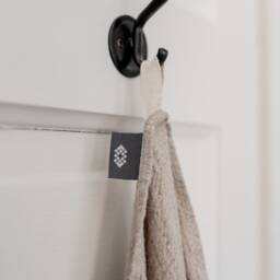 Large Linen Beach Towel. Luxury Lightweight, Quick Dry Oversized Waffle Sheet. Extra Large Summer Picnic Blanket, Bath Towel Set - thumbnail 4