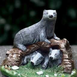 Concrete Badger Family Statue Garden Sculpture Outdoor Animal Ornament Wildlife Decoration Cement Badgers Figurine Badger Lover Gift - thumbnail 2