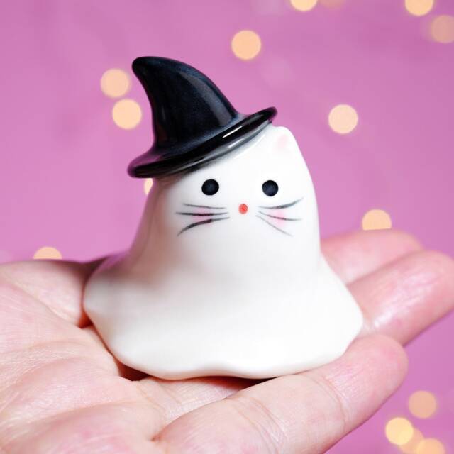 Ceramic Ghost Cat Figurine Spooky Halloween Decor - image 1