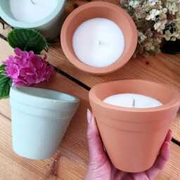 Hand Poured Citronella Candle Terracotta Sage Green Essential Oils, Bug Repellent 60 Hrs