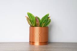 "Sedona Planter With Drainage & Saucer in Copper, Unique 3D-Printed Plant Pot, Small To Large Sizes 4"" 5"" 6"" 7"" 8" - thumbnail 1