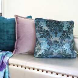 Peacock Blue Floral Velvet Cushion Cover With Piping - thumbnail 3