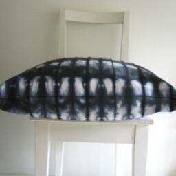 Xlarge 24 X Free Style Shibori Pillow Cover in Charcoal Grey - thumbnail 4