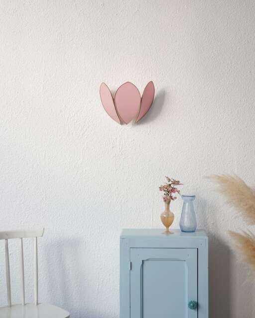 Flower Wall Lamp - Sugar & Gold - image 1