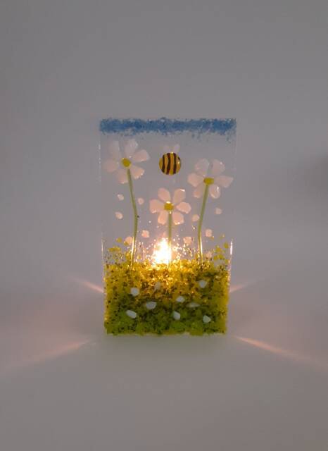 Fused Glass Daisy Tea Light Holder With Bee - Handmade Candle - image 1