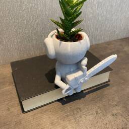 "Chainsaw Tree Surgeon Succulent Planter Airplant Holder ""Wee Jimmy Chine Sa'" - thumbnail 2