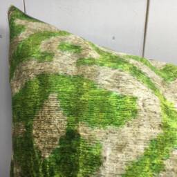Hand Dyed Silk Ikat Pillow Cover, Green Patterned Cushion - 24x24 - thumbnail 3