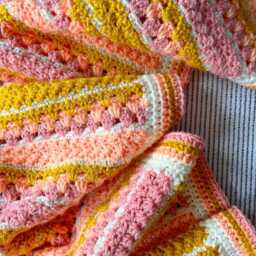 Free UK Shipping Handmade Crochet Baby Blanket, Cot Blaneket, Lap Handmade Blanket - thumbnail 2