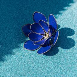 Double Flower Pendant Light - Royal Blue & Gold - thumbnail 2