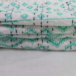Handmade Cotton Kantha Quilt Indian Bedspread, Throw Blanket - thumbnail 3