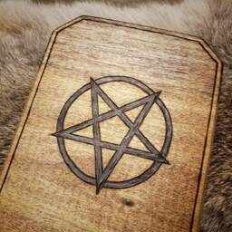 Pentagram Candle Holder - thumbnail 2