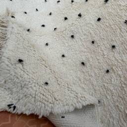Handmade Moroccan Rug Black Dotted White Wool Area Rug - thumbnail 3