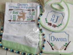 Birth Announcement Baby Gifts/Personalized Blanket , Bib & Burp Cloth Gift Set Baby Shower - thumbnail 1
