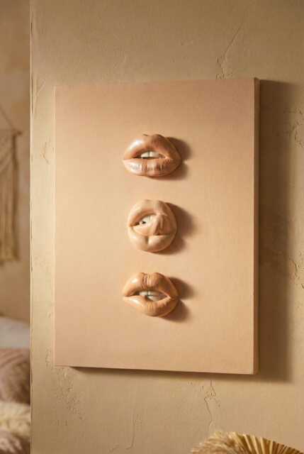 3D Glitter Lips Canvas, Peach Wooden Wall Art, Beauty Salon Decor - image 1
