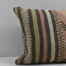 "Handwoven Turkish Kilim Pillow Cover Wool Decorative Pillow, 14.6"" X 18.5" - thumbnail 2
