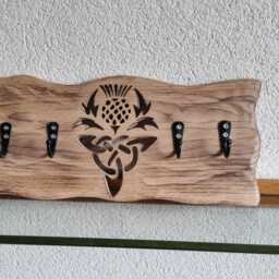 Handmade Solid Oak Keyholder /Dog Lead Hanger With Thistle Cut Out Design - thumbnail 2