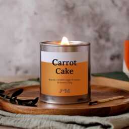 Carrot Cake Crackle Wick Candle, Bakery Inspired Home Decor - thumbnail 2