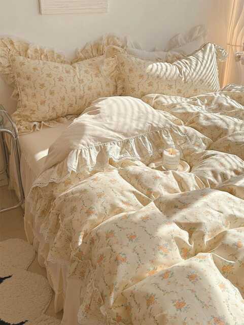 Yellow Pale Floral Coquette Cotton Duvet Cover Set, Cream Ruffle Single/Full Set