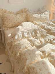 Yellow Pale Floral Coquette Cotton Duvet Cover Set, Cream Ruffle Single/Full Set - thumbnail 1