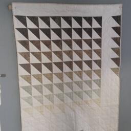 Wall Hanging Quilt, Modern Triangle Modern Quilt Blanket For The Wall, Lap Quilt Blanket, Shaded Colors Wall - thumbnail 3