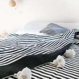 Boho Moroccan Blanket - Handmade Cotton Pom Throw Berber Bed Spread Cozy Bedding Blanket Home D??cor - thumbnail 2