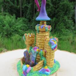Charming Miniature Fantasy Castle With Rainbow Crystals ~ Tiny Fairy Quartz Crystal Colorful Mini Gold - thumbnail 3