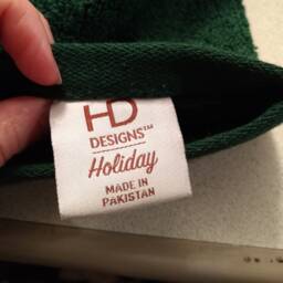 Green Embellished Hand Towel - thumbnail 4