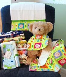 Carnival Bloom Bib, Burp Cloth & Cuddle Blanket Set - thumbnail 4