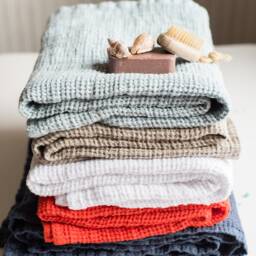 Linen Waffle Wave Large Bath Towel For Ultimate Luxury & Spa-style Comfort - thumbnail 2