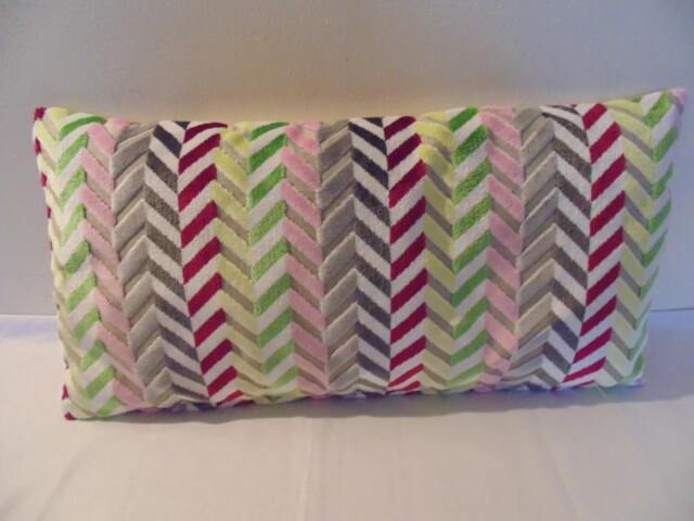 Designers Guild & Christian Lacroix Honneurs Rose Cushion Cover - image 1
