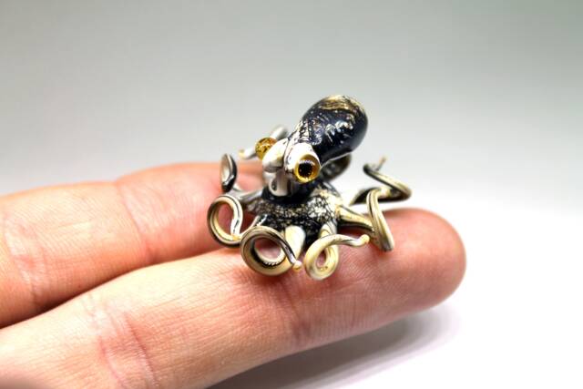 Small Glass Octopus Glass Figurine Miniature Little Animals Murano Gift Blown Sculpture Art Collectible Artglass Lampwork - image 1