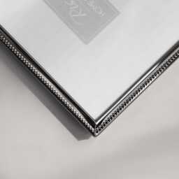 Black Chrome Picture Frame - Home Decor Metal Frames Interior Decoration Nordic Modern Minimal Gifts - thumbnail 3